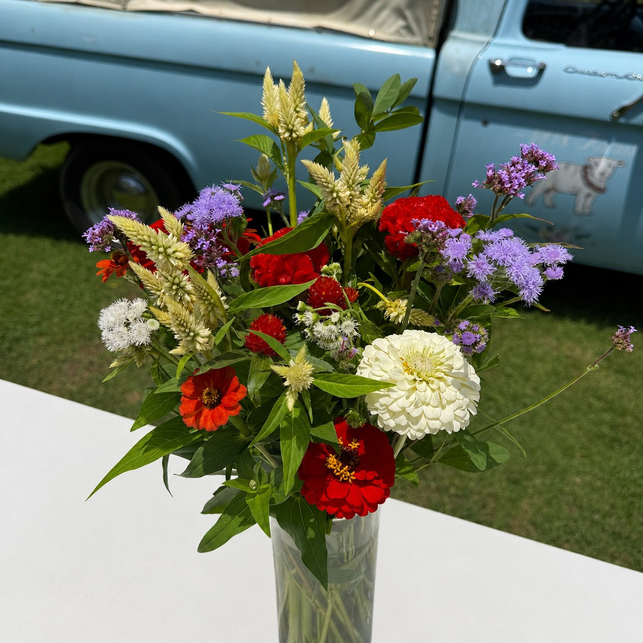 Patriotic Flower Bundle - Pick Up Only Flowers 1818 Farms