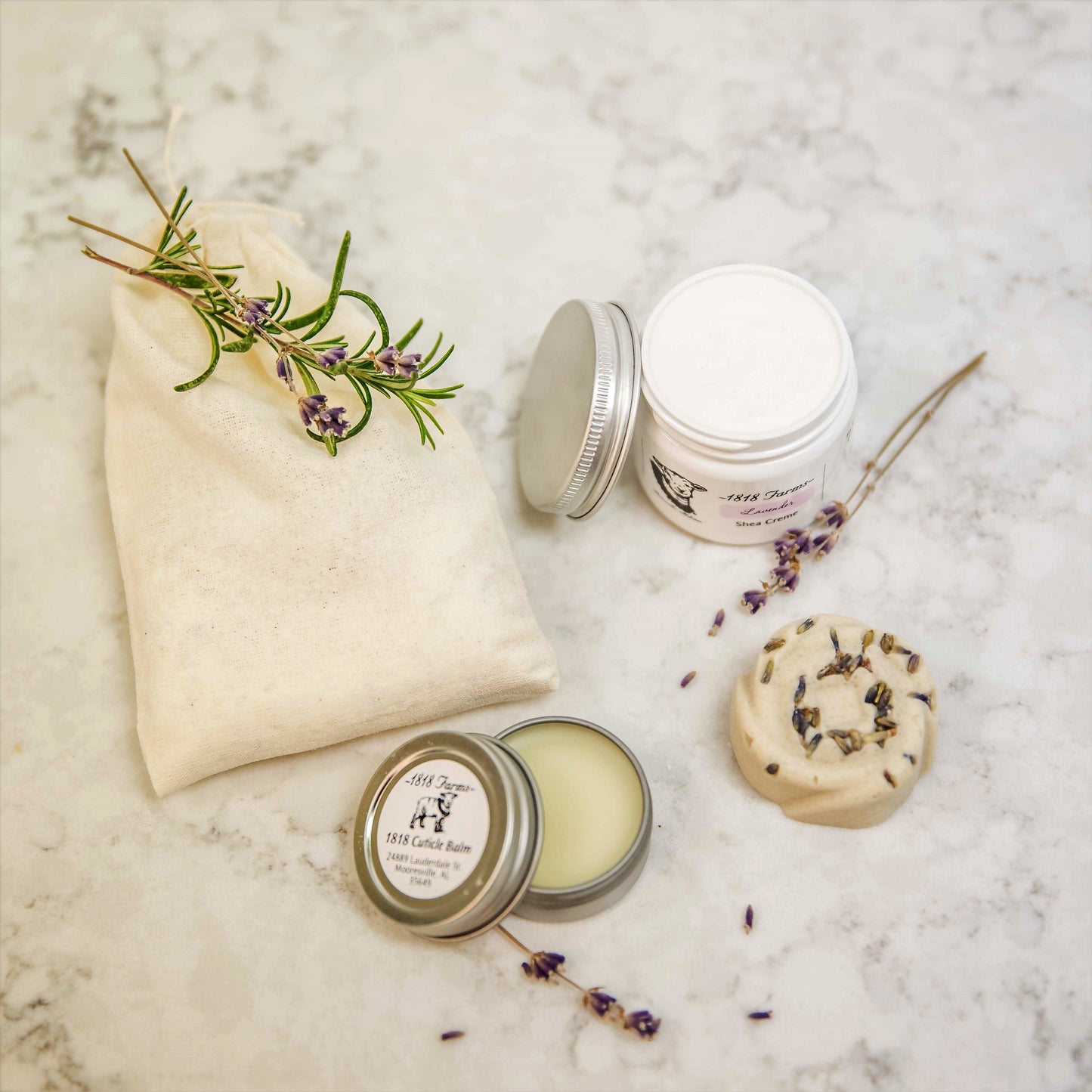 Spa Experience by 1818 Farms - Skin Softening Gift Basket 1818 Farms