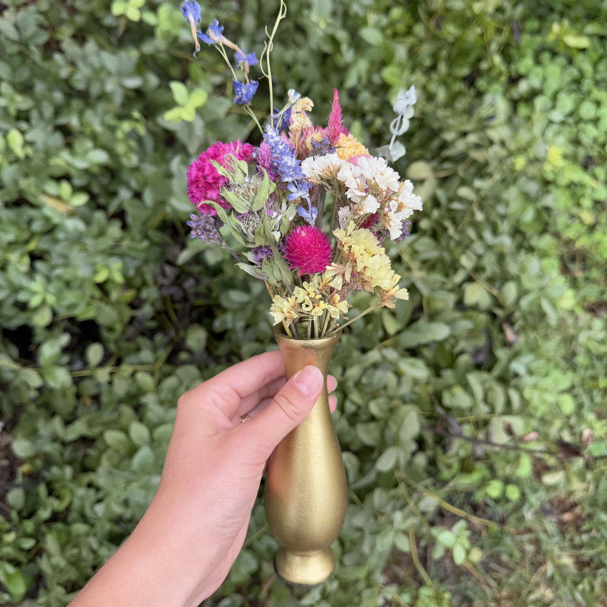 Schedule a Private Group Tour or Workshop at 1818 Farms Classes & Events 1818 Farms Dried Flower Bud Vase Workshop