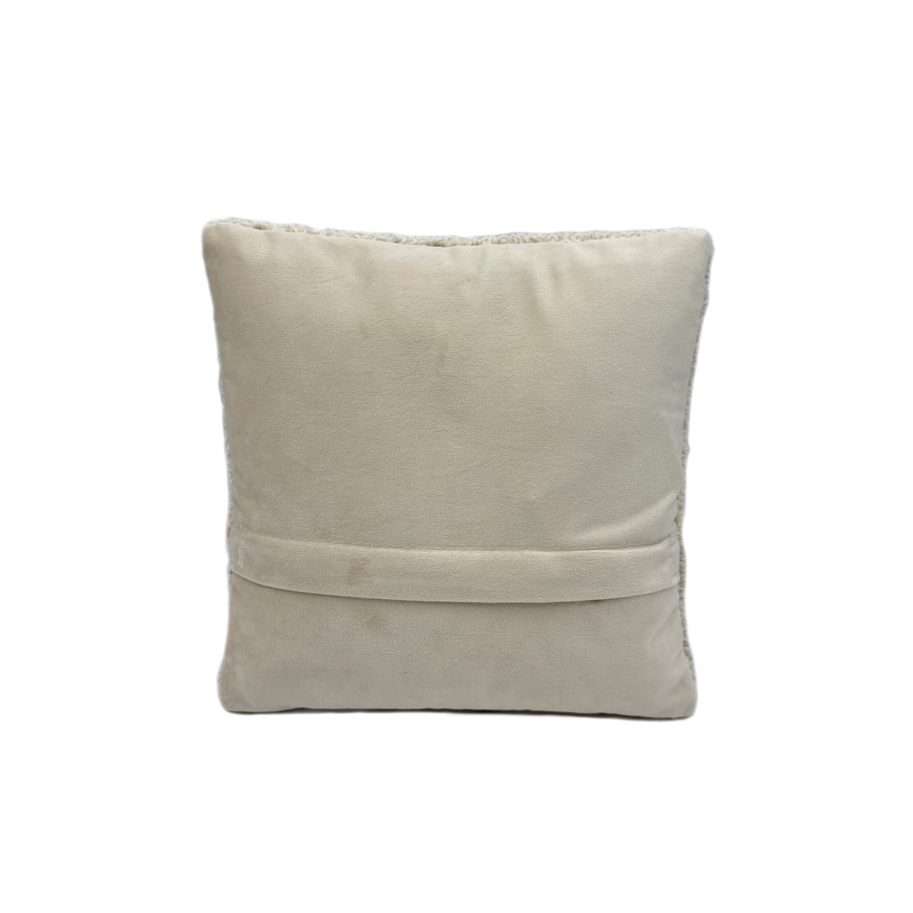 1818 Farms Peony Wool Hooked Pillow - Thumbnail 2