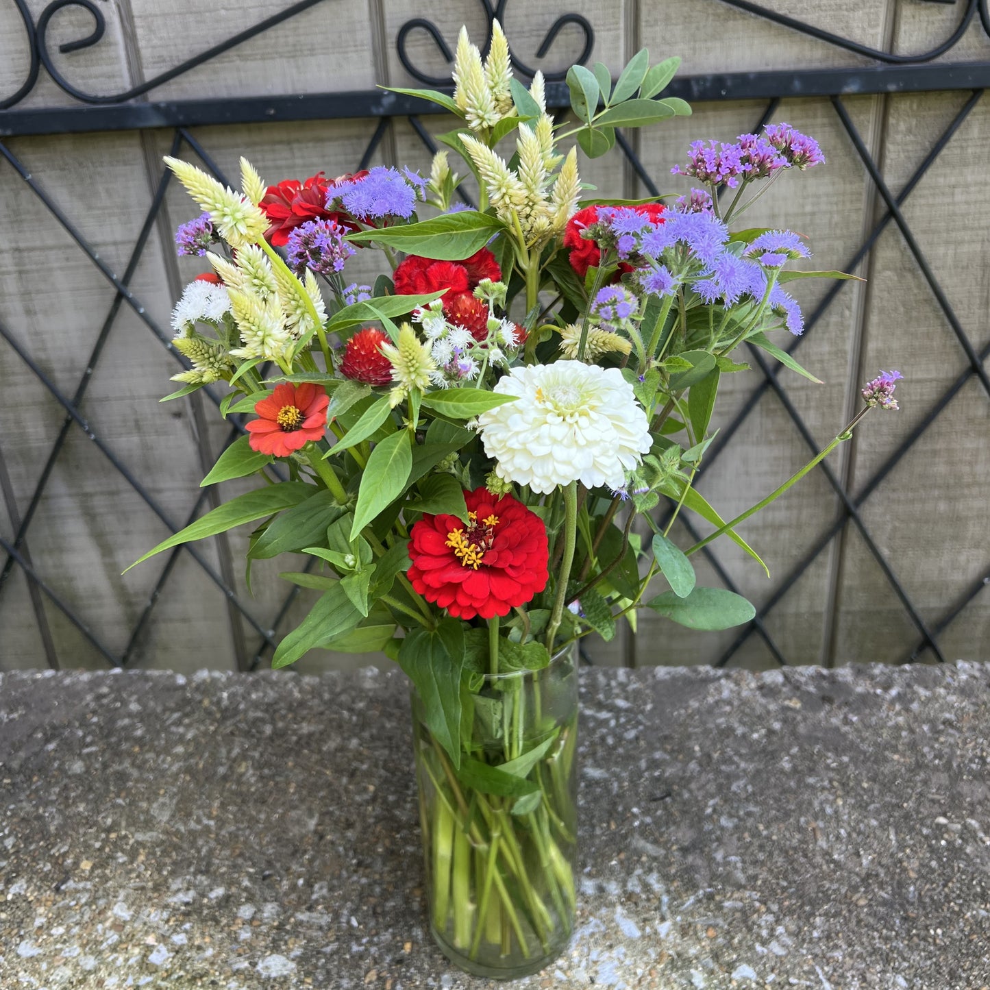 Patriotic Flower Bundle - Pick Up Only Flowers 1818 Farms